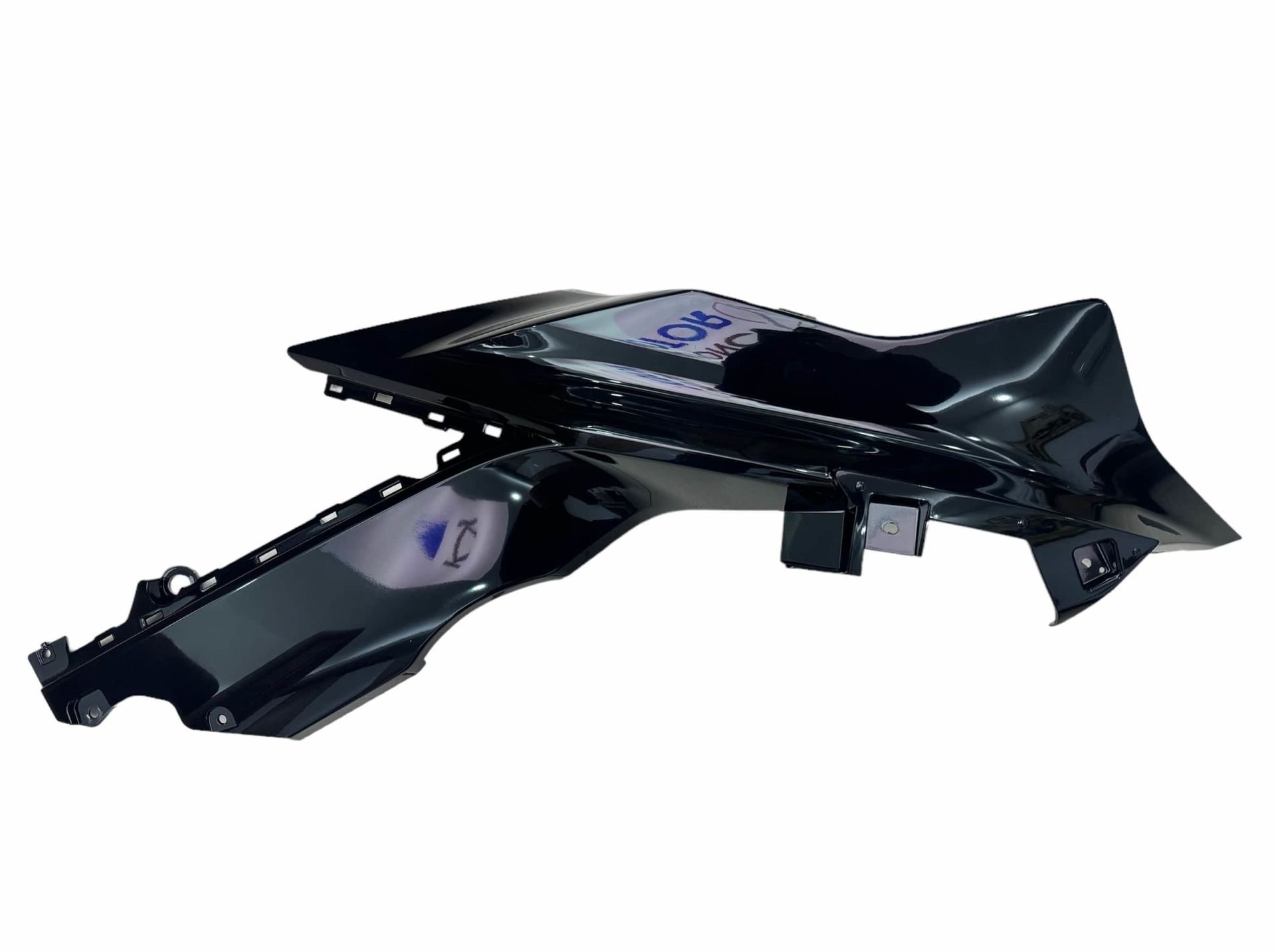 Yamaha R25 Panel 4 Sağ Siyah (P3) Yamaha R25 Panel 4 Sağ Siyah (P3)