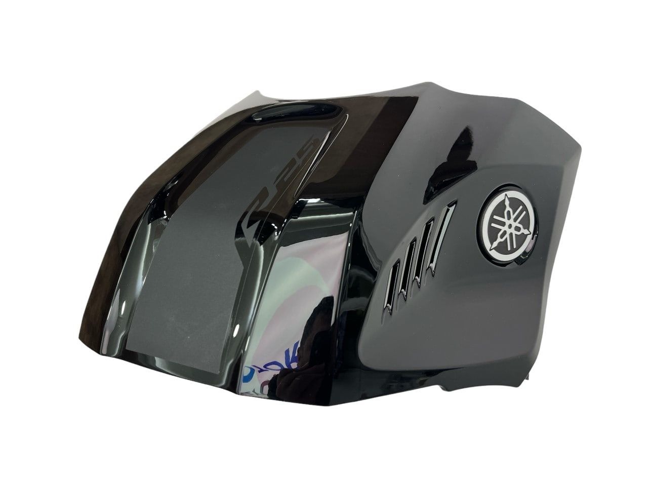 Yamaha R25 Depo Üstü Kapak Ön Parlak Siyah Yamaha R25 Depo Üstü Kapak Ön Parlak Siyah