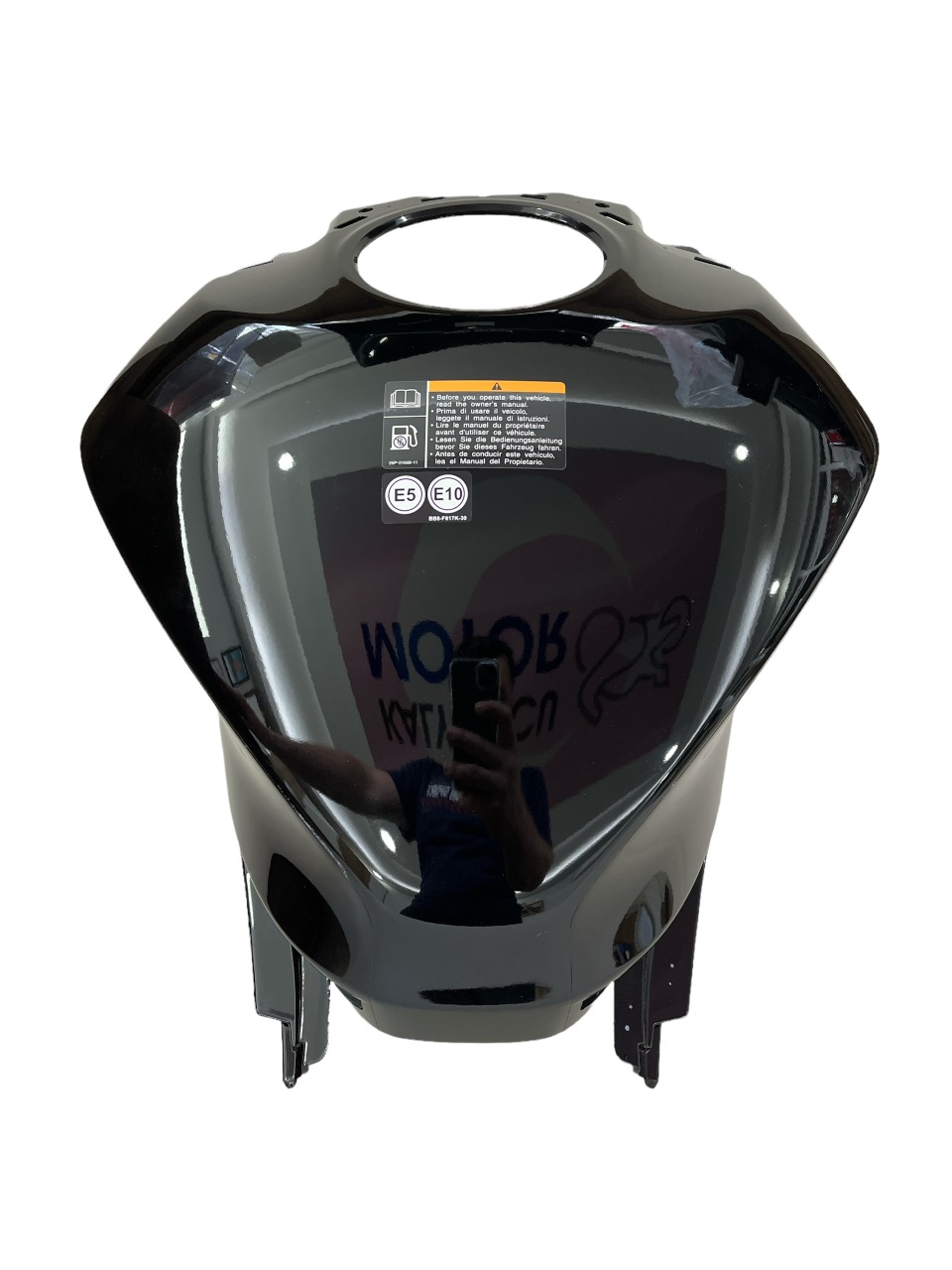 Yamaha R25 2020 Benzin Deposu Arka Kapak Parlak Siyah Yamaha R25 2020 Benzin Deposu Arka Kapak Parlak Siyah