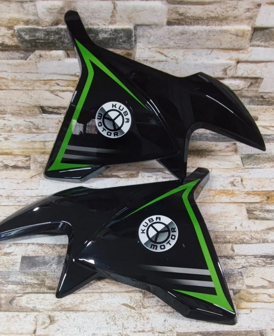 KUBA TK03 Depo Altı Yan Kapak Takım Yeşil Orijinal KUBA TK03 Depo Altı Yan Kapak Takım Yeşil Orijinal